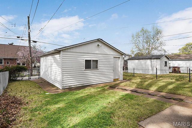 5404-5406 Robert Avenue, St Louis, MO 63109