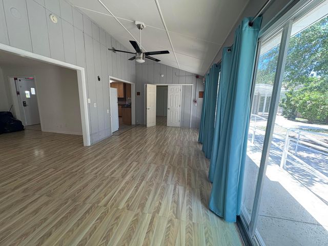 202 Palm Court, Delray Beach, FL 33444
