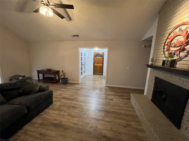 3009 Sheraton Drive, Plano, TX 75075