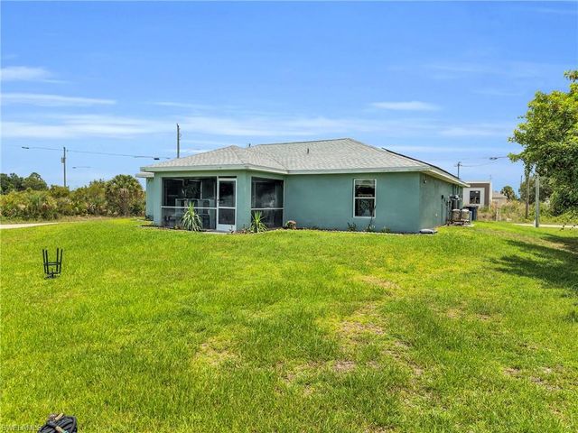 2900 62nd ST W, Lehigh Acres, FL 33971