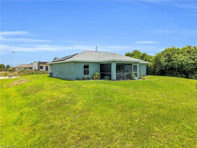 2900 62nd ST W, Lehigh Acres, FL 33971