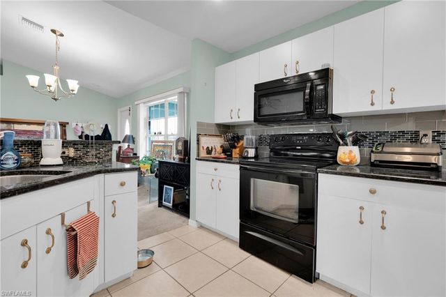 2900 62nd ST W, Lehigh Acres, FL 33971