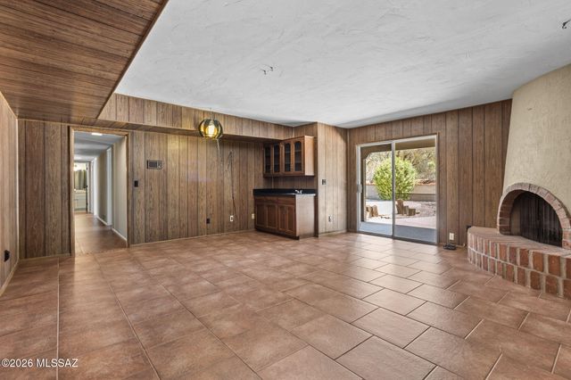 3630 N Pantano Road, Tucson, AZ 85750