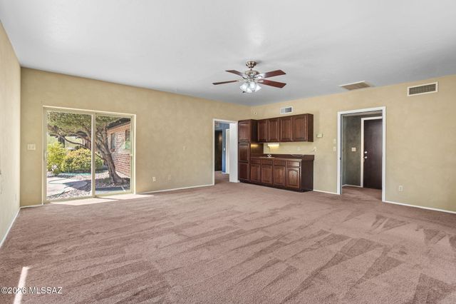 3630 N Pantano Road, Tucson, AZ 85750