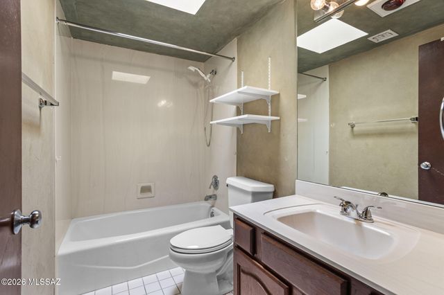 3630 N Pantano Road, Tucson, AZ 85750