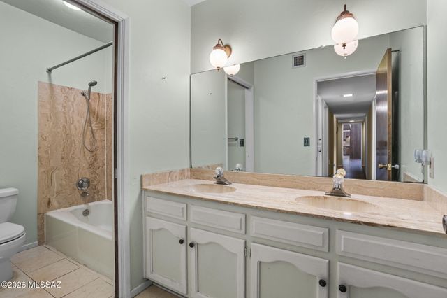 3630 N Pantano Road, Tucson, AZ 85750