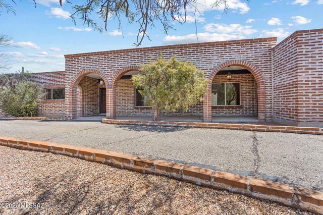 3630 N Pantano Road, Tucson, AZ 85750