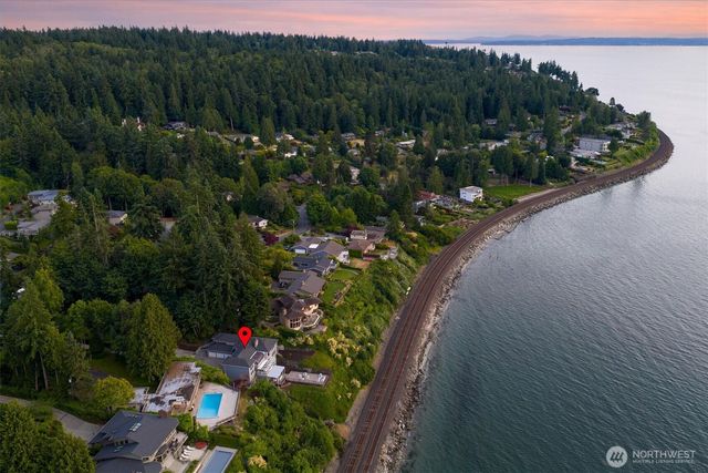 8001 Talbot Road, Edmonds, WA 98026