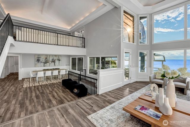 8001 Talbot Road, Edmonds, WA 98026