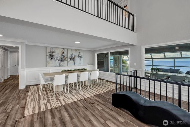8001 Talbot Road, Edmonds, WA 98026