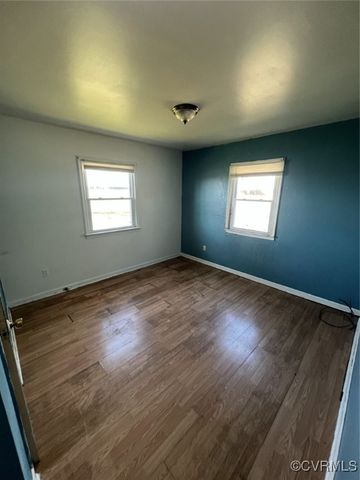 2502 Dry Bread Rd, Emporia, VA 23847