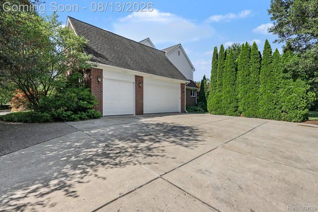 75365 Peters Drive, Bruce Township, MI 48065
