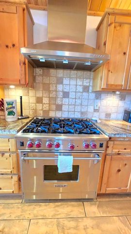 42530 Pegasus Way, Big Bear, CA 92315