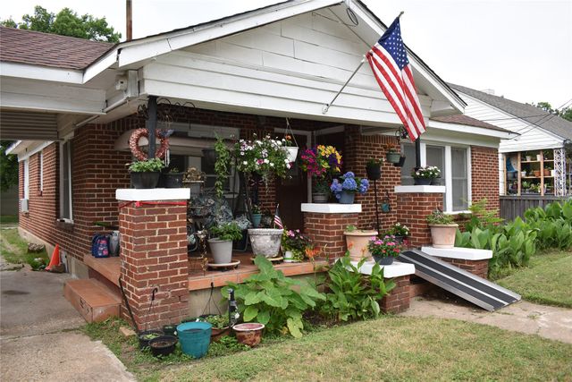 811 Buckalew Street, Dallas, TX 75208