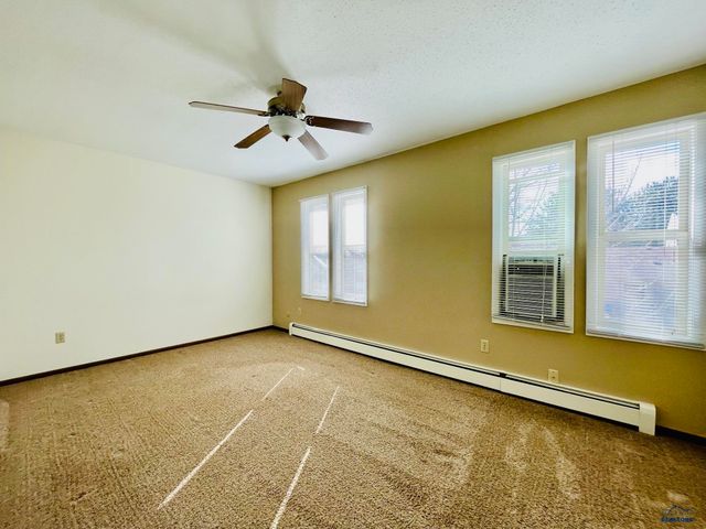 225 SOUTH CANYON RD, Rapid City, SD 57702