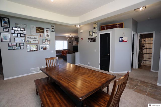 13612 Leona Lane, Bellevue, NE 68123