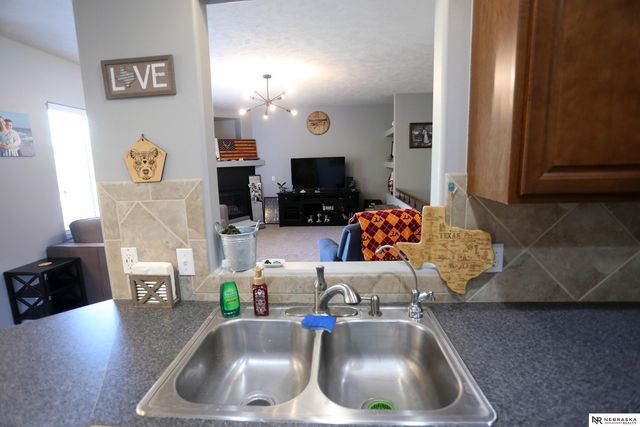 13612 Leona Lane, Bellevue, NE 68123