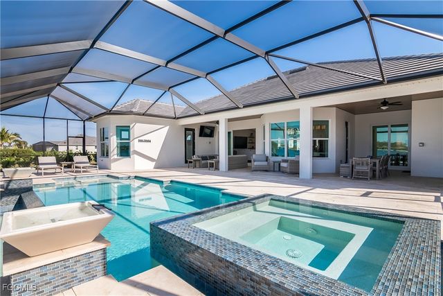 13974 Blue Bay CIR, Fort Myers, FL 33913