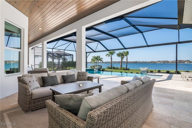 13974 Blue Bay CIR, Fort Myers, FL 33913