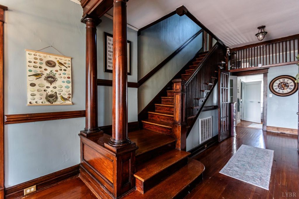 Image 11 of property listing at 151 Burke Street, Appomattox, VA 24522