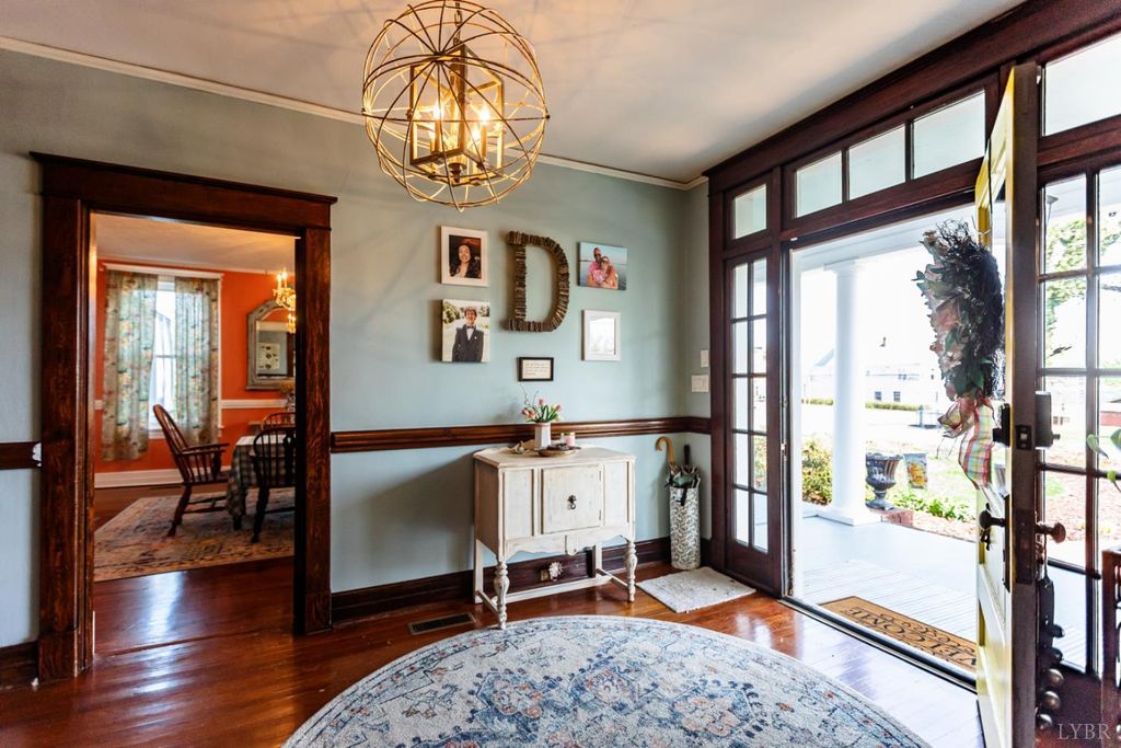 Image 12 of property listing at 151 Burke Street, Appomattox, VA 24522