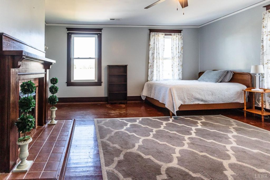 Image 54 of property listing at 151 Burke Street, Appomattox, VA 24522