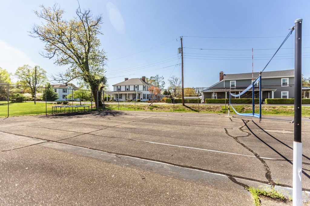 Image 72 of property listing at 151 Burke Street, Appomattox, VA 24522