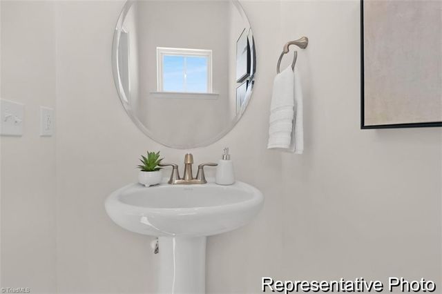 1109 Panola Road 171, Winston-salem, NC 27106