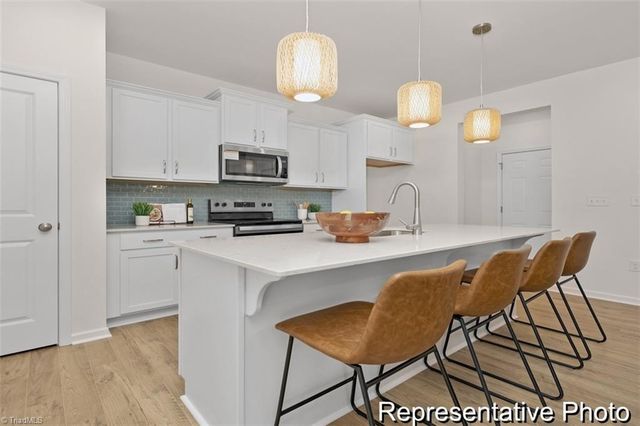 1109 Panola Road 171, Winston-salem, NC 27106