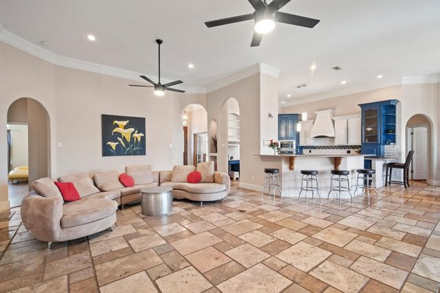 820 Alysa Ln Lane, Waxahachie, TX 75167