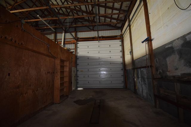 71627 County Road 681, Hartford, MI 49057
