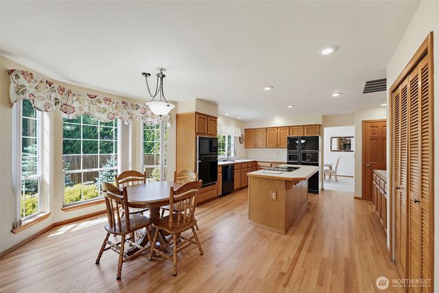 3308 17th Street Pl SE, Puyallup, WA 98374