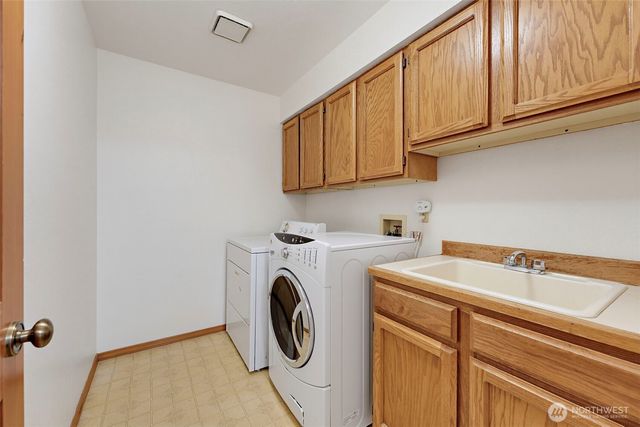 3308 17th Street Pl SE, Puyallup, WA 98374