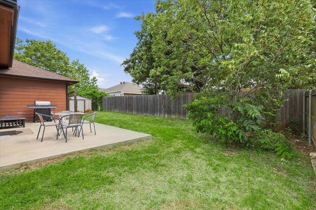 117 Hampton Court, Rhome, TX 76078