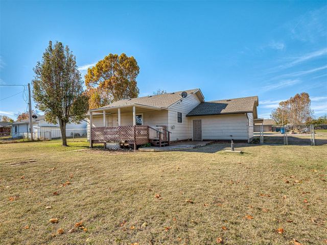 1220 N Carr Drive, Newcastle, OK 73065