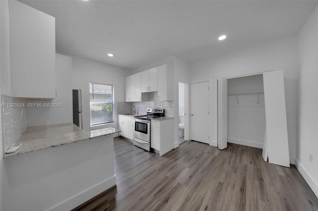 3237 SW 4th St, Miami, FL 33135