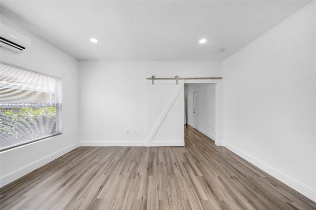 3237 SW 4th St, Miami, FL 33135