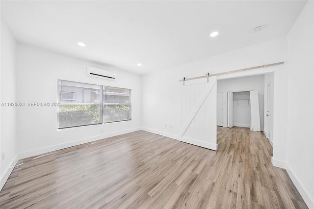 3237 SW 4th St, Miami, FL 33135