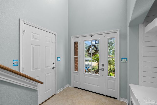 1698 College Pkwy, Gulf Breeze, FL 32563