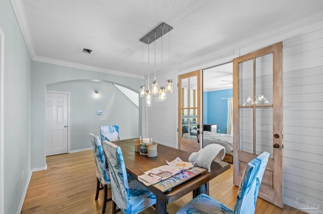 1698 College Pkwy, Gulf Breeze, FL 32563