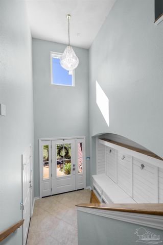 1698 College Pkwy, Gulf Breeze, FL 32563