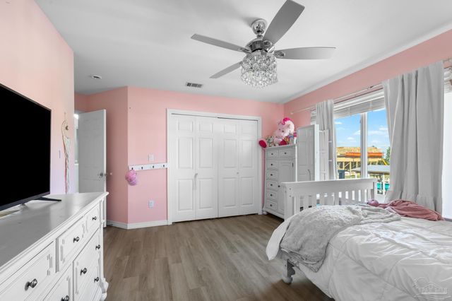 1698 College Pkwy, Gulf Breeze, FL 32563