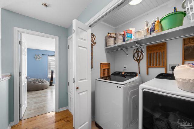 1698 College Pkwy, Gulf Breeze, FL 32563