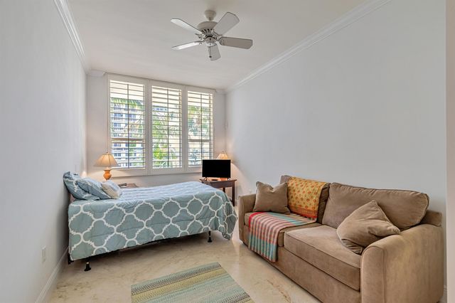 701 SE 21st Avenue 302, Deerfield Beach, FL 33441