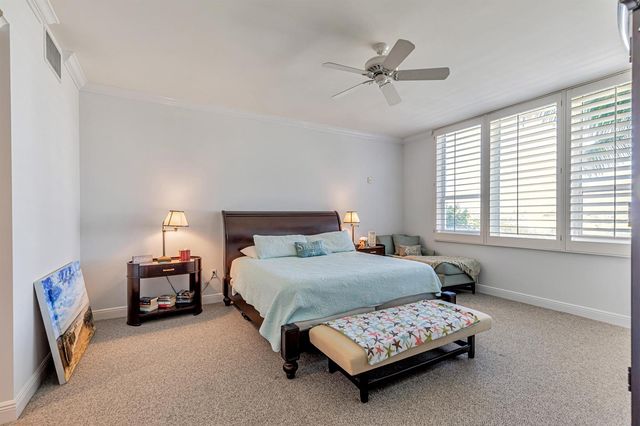 701 SE 21st Avenue 302, Deerfield Beach, FL 33441