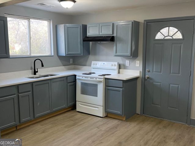 136 Fourth Street, Griffin, GA 30223