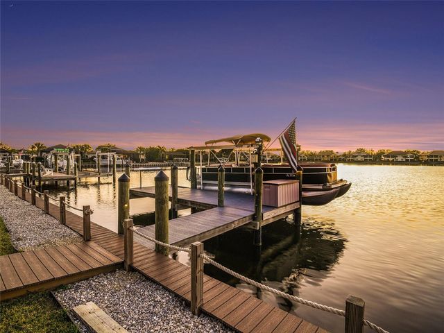 1018 OVERLOOK COURT, Bradenton, FL 34208