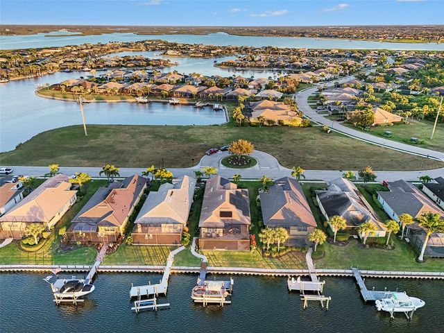 1018 OVERLOOK COURT, Bradenton, FL 34208