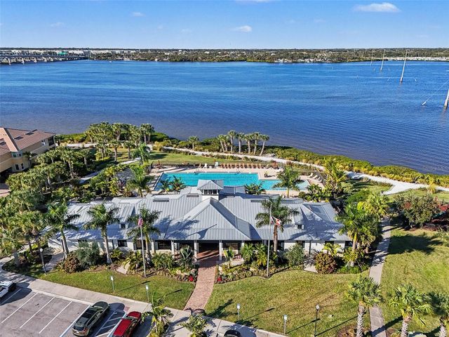 1018 OVERLOOK COURT, Bradenton, FL 34208