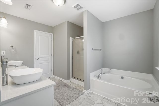 18334 Flagman Circle, Cornelius, NC 28031